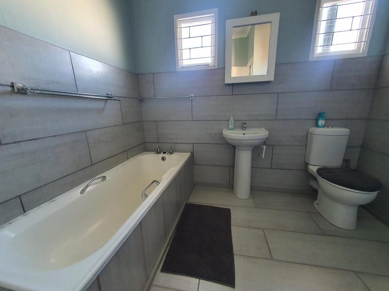 5 Bedroom Property for Sale in Gouritsmond Western Cape